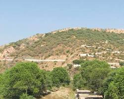 Image of Goverdhan mountain Mathura