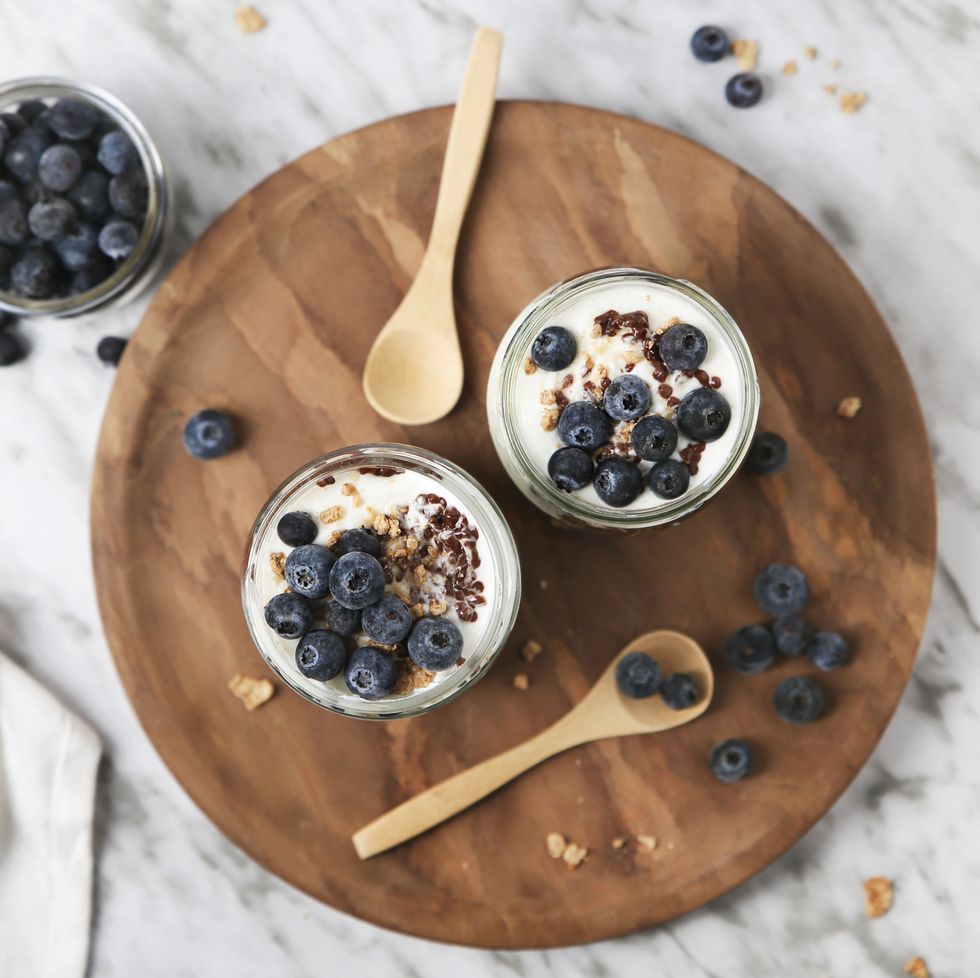 high protein breakfast blueberry mixed nut parfait