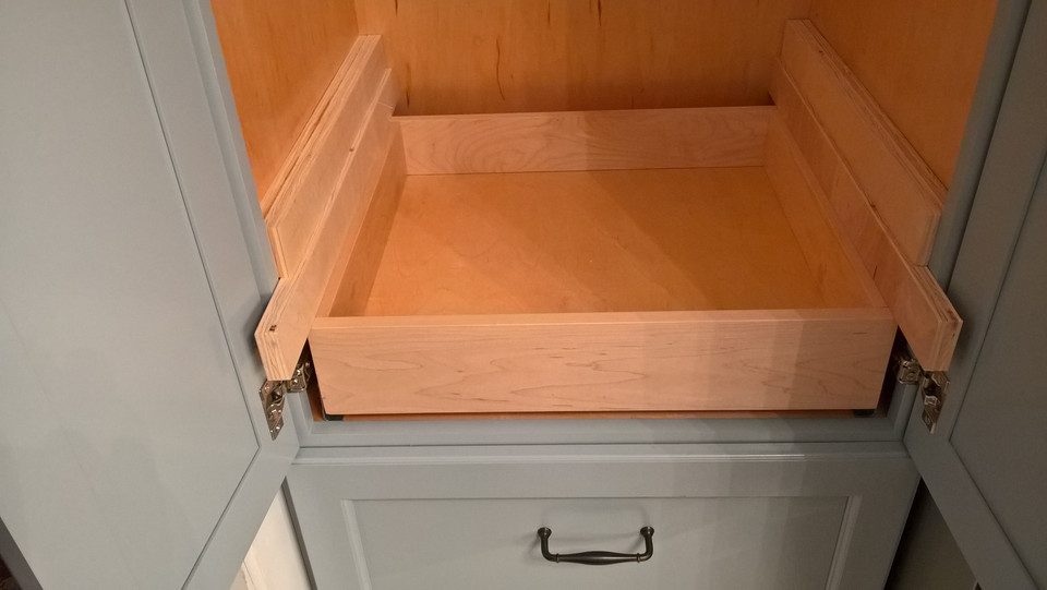 Installing drawer boxes