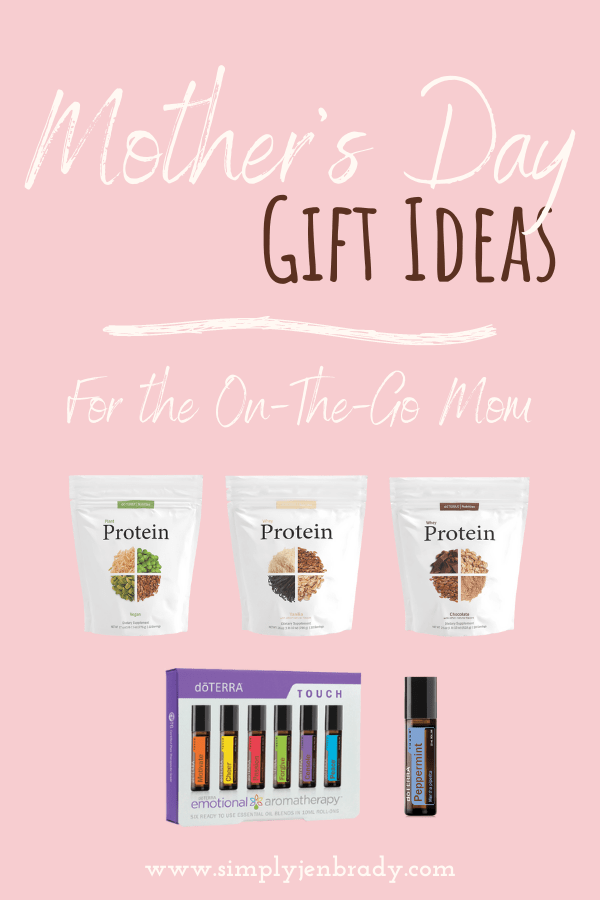 All-natural gifts for the on-the-go mom that needs easy to use tools that can go anywhere.