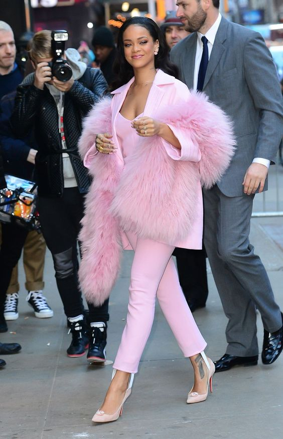 2024 fashion trends: Picture showing Rihanna slaying in the millenial pink