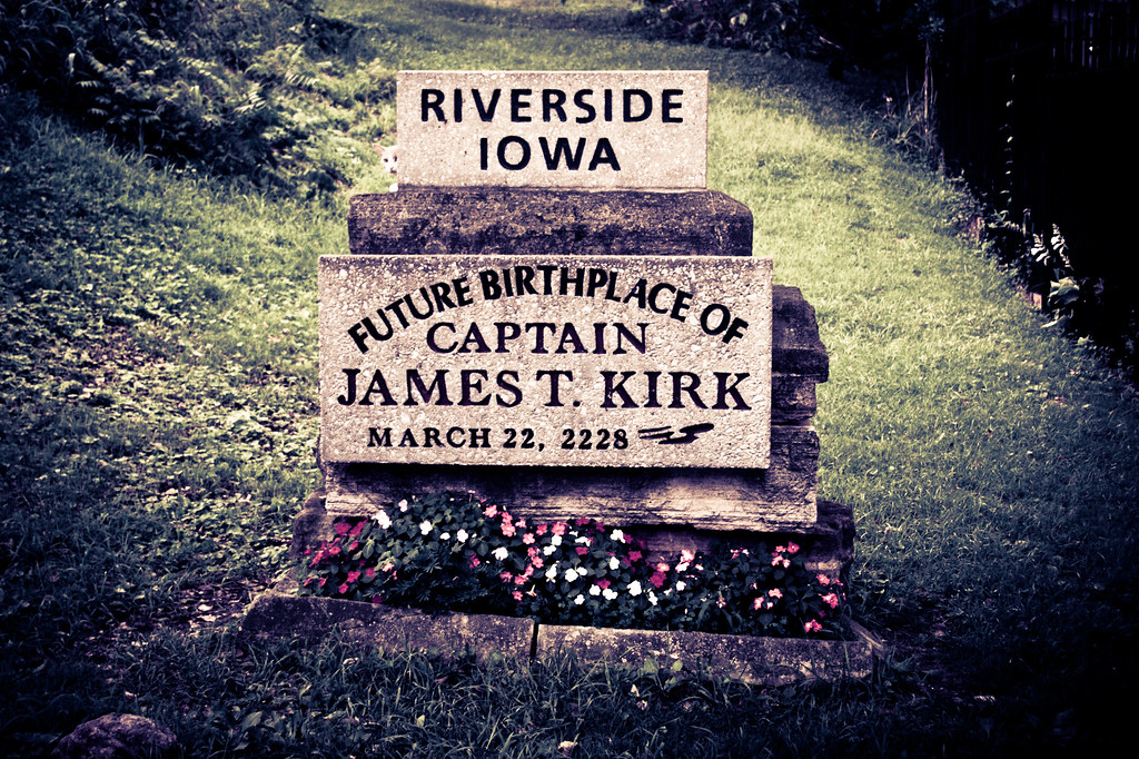 Captain Kirk Birthplace Birthstone - Image of Birthstones, An image of a person wearing a piece of B