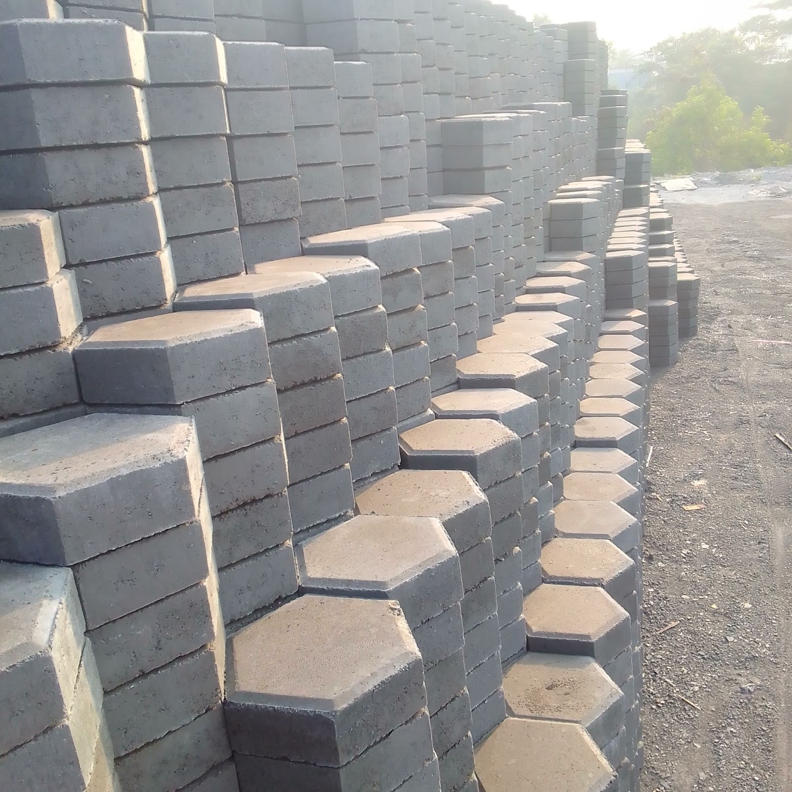 Pabrik Paving Komandoblock di Cirebon 