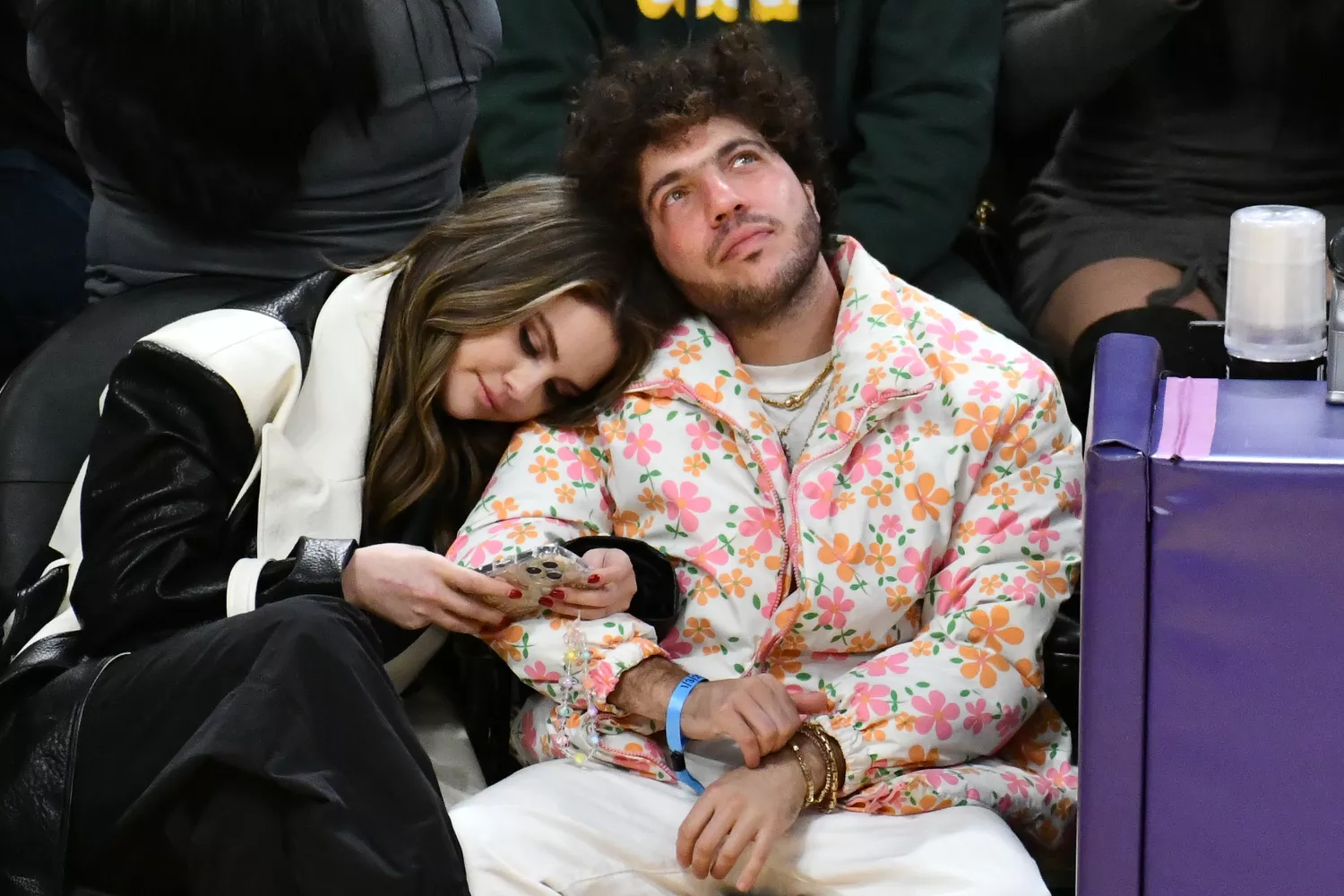 Selena Gomez Benny Blanco Lakers 