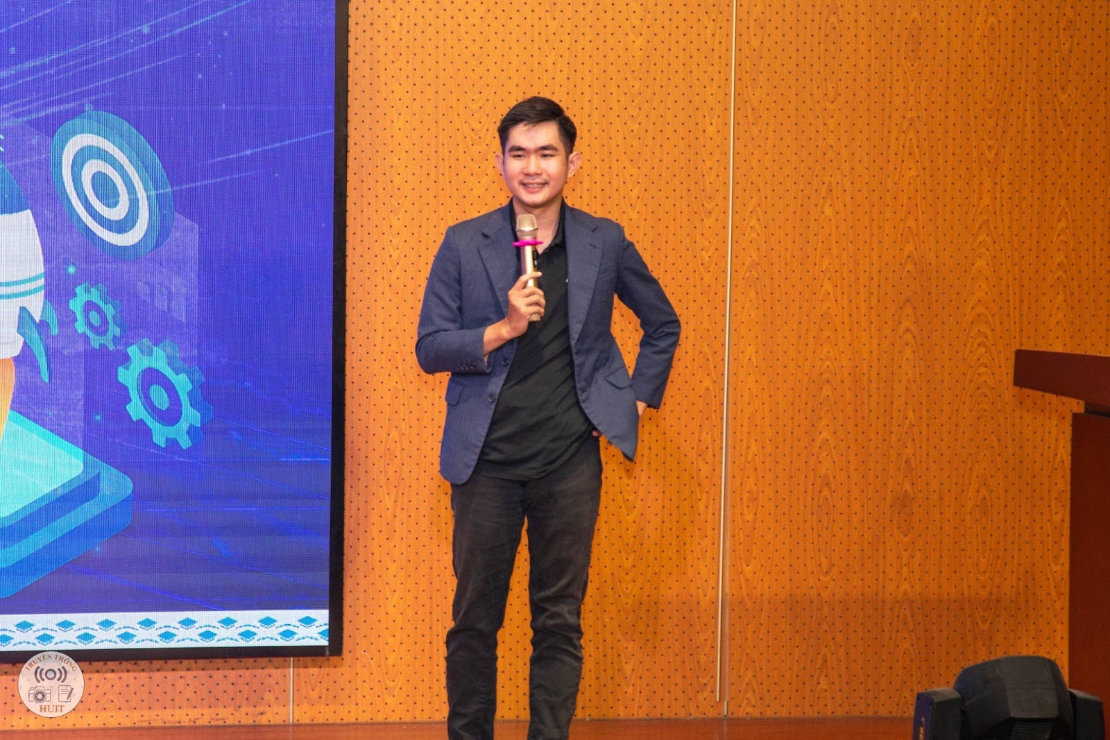 Steven Le: Khách mời đặc biệt SFVN và VTALK tại MT Kickstart Program Season 4, Đại học Kinh tế Luật