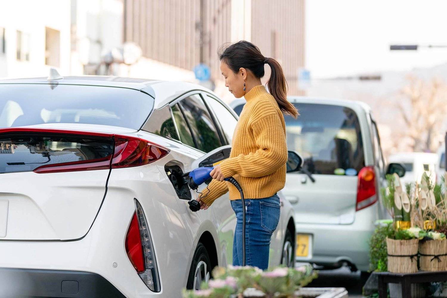 Achieve Top Hybrid Vehicles Standards
