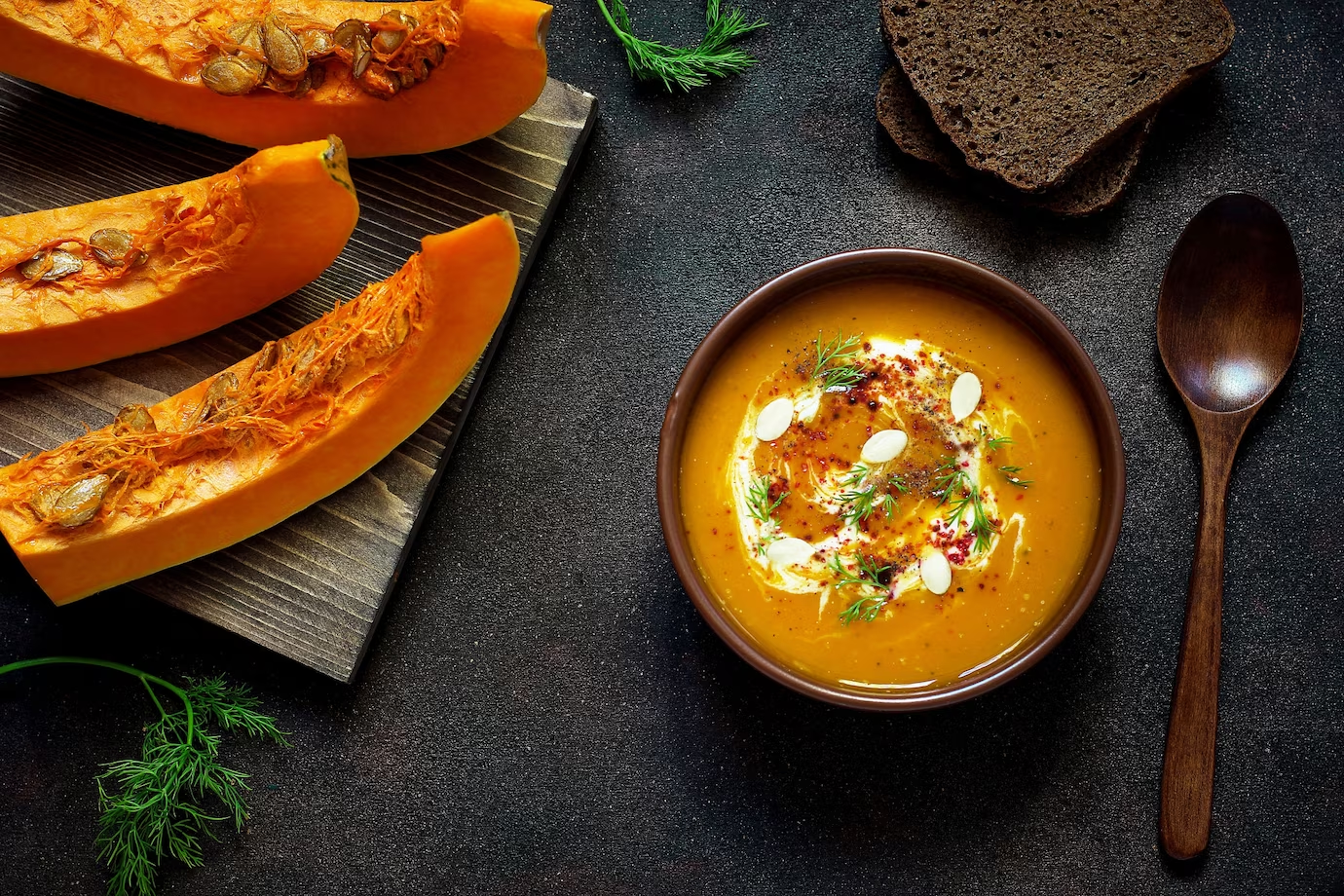 Zuppa di zucca con noce moscata