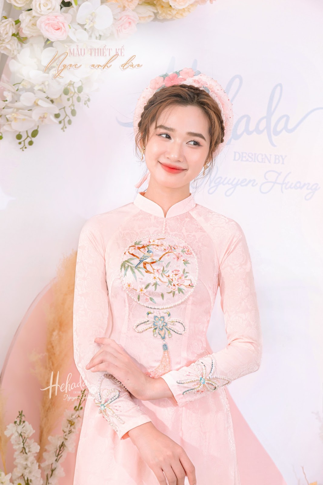 Chân dung áo dài Ngọc Anh Đào