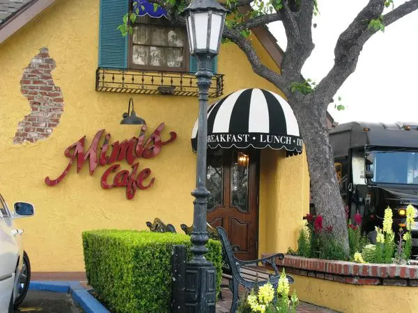 Mimi's Café