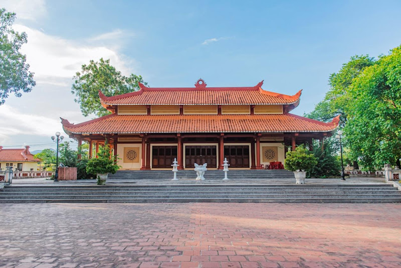 ĐỀN THỜ SONG THÂN TÂY SƠN TAM KIỆT TẠI DI TÍCH GÒ LĂNG – QUÊ MẸ CÁC THỦ  LĨNH TÂY SƠN