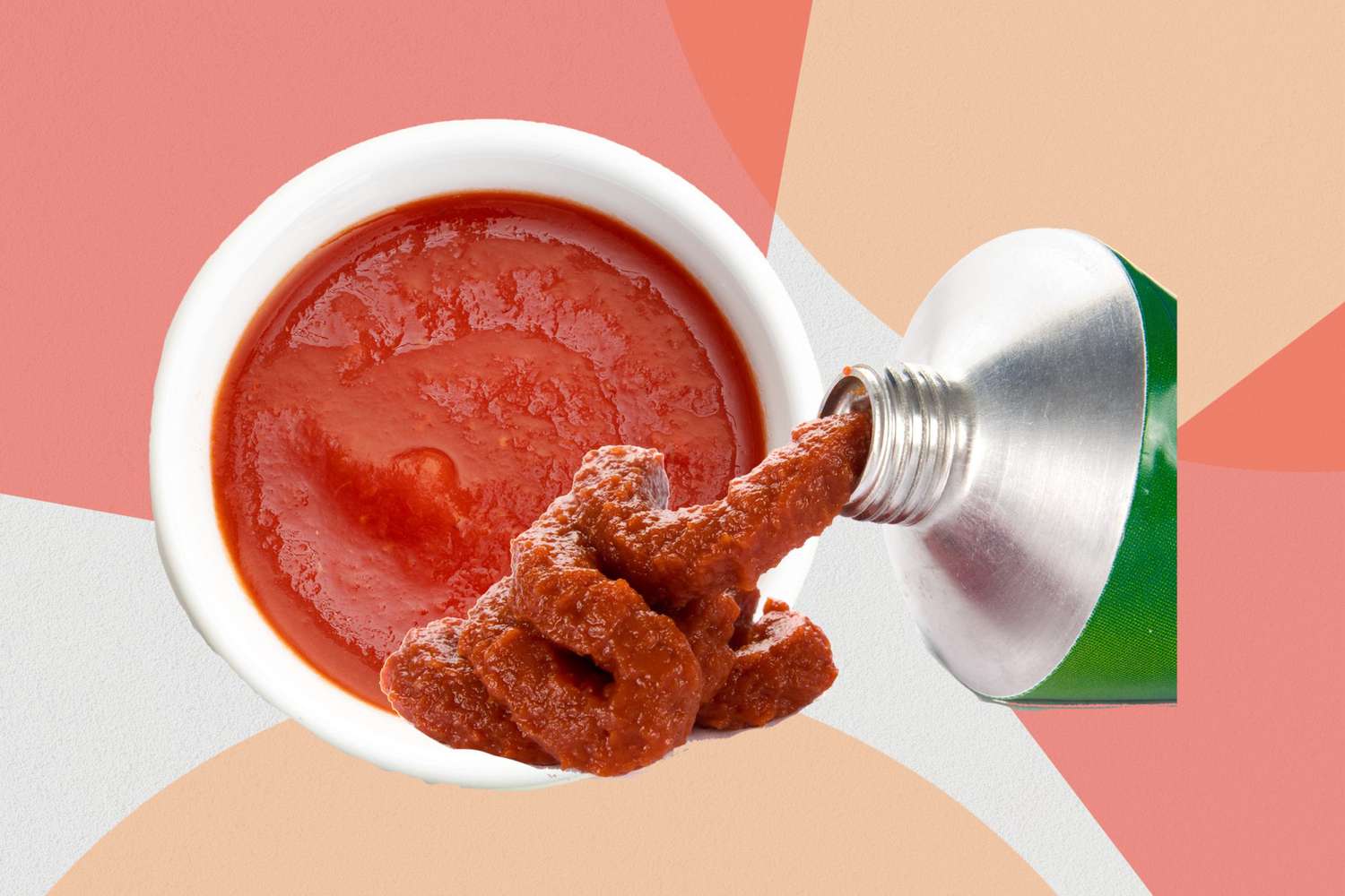 Tomato puree and tomato paste