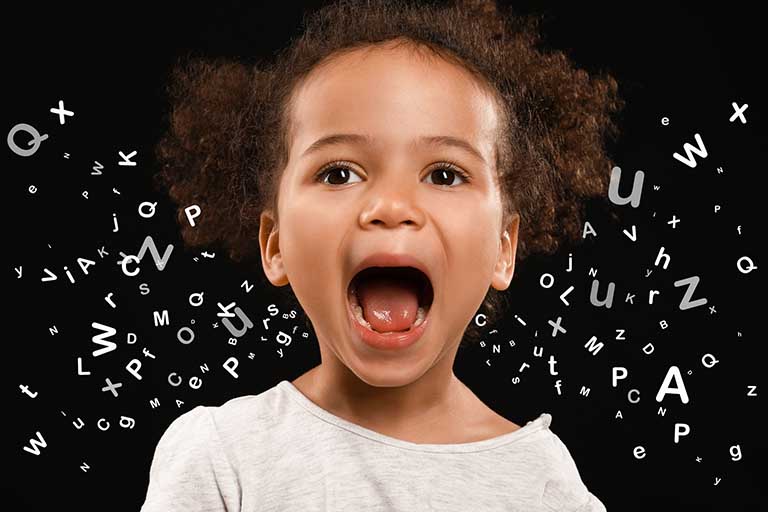 Dạy con những từ ngữ đơn giản để khắc phục tình trạng trẻ 2 tuổi chưa biết nói