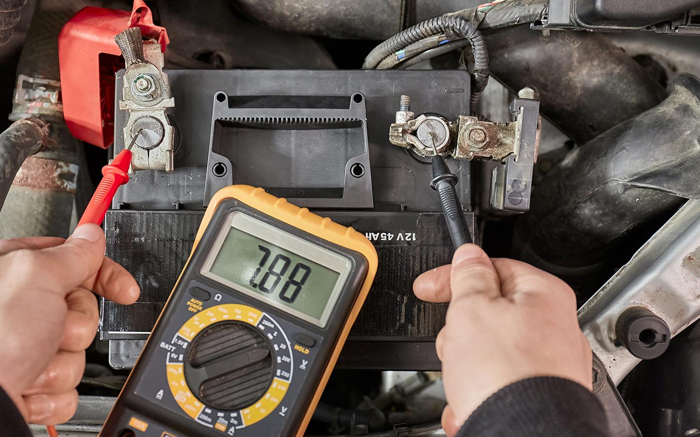 Signs That Show You Need A Car Battery Replacement