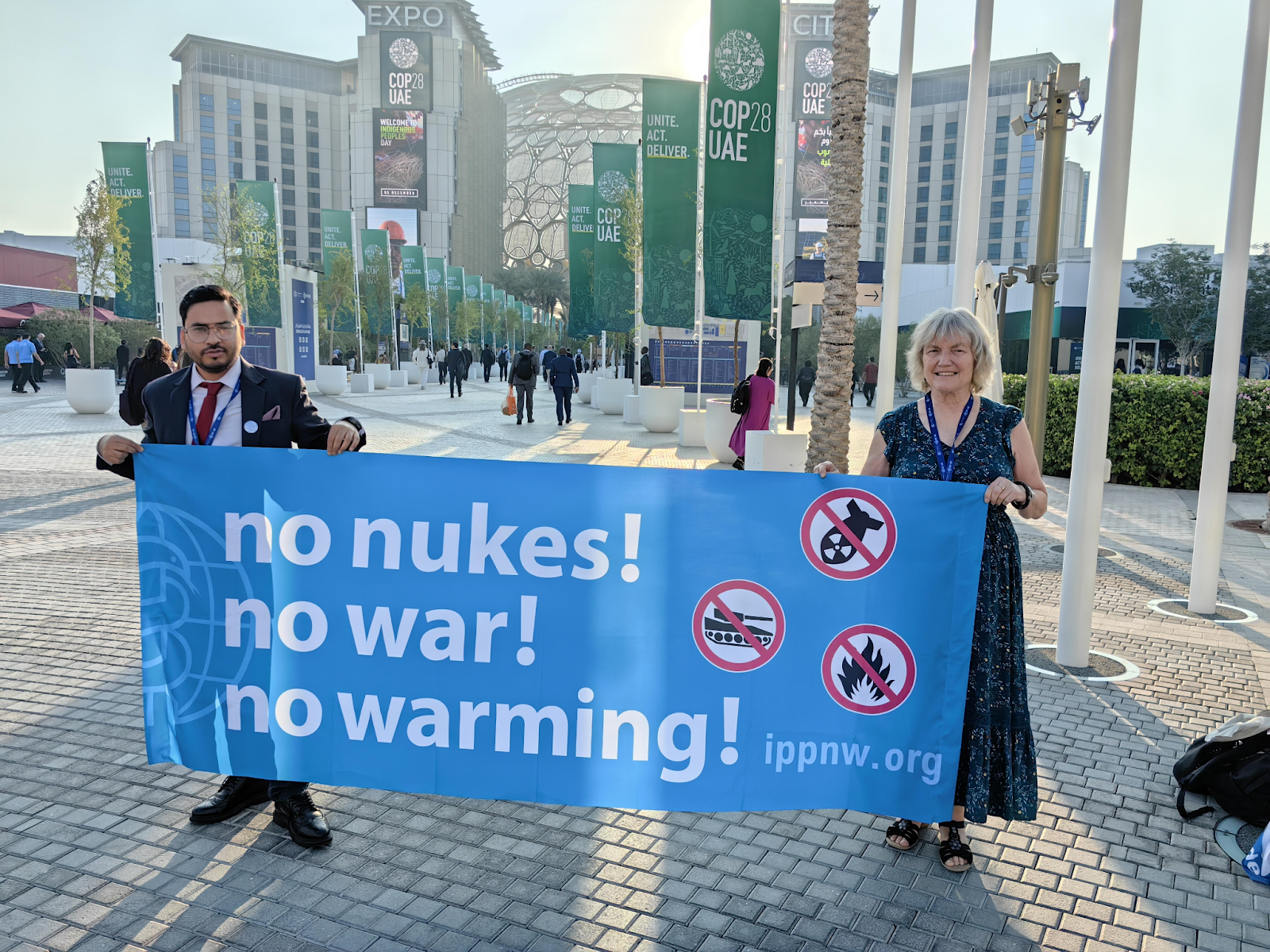 Dr Bimal Khadka and Dr. Angelika Claussen representing IPPNW at COP28 