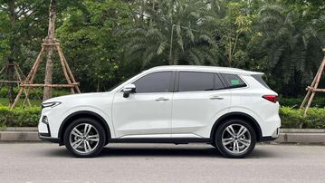 Thân xe Ford Territory 2024 tinh tế với những đường dập nổi bố trí hài hòa