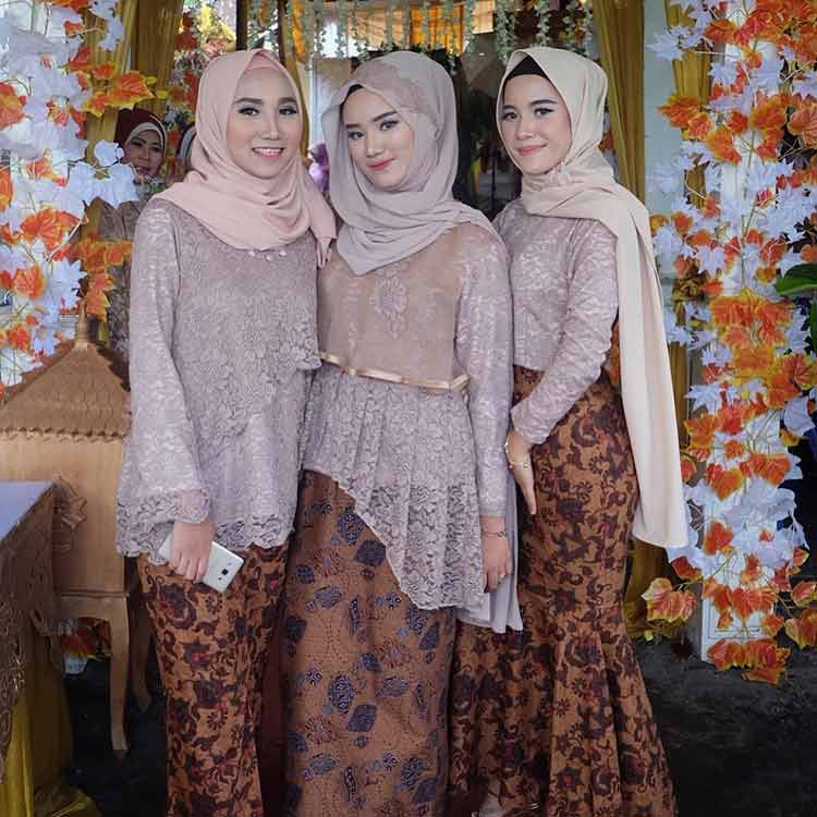 kebaya