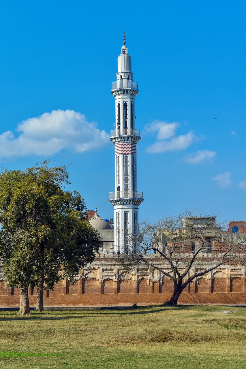 Shalimar garden - places to visit in lahore