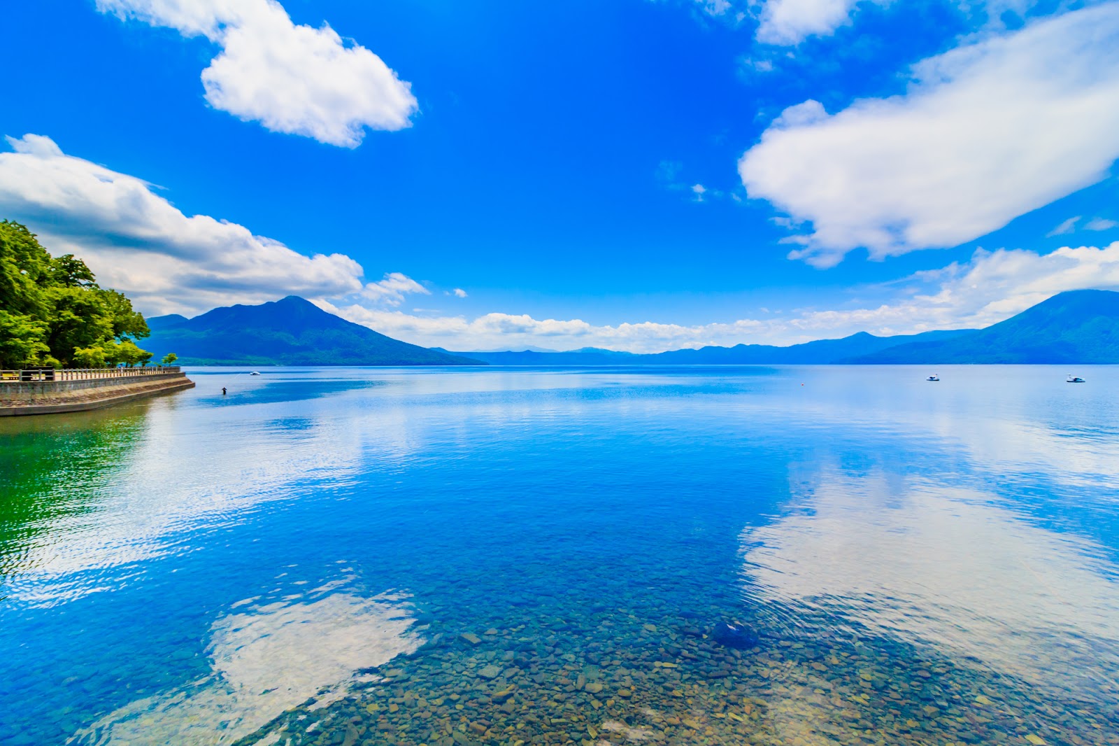 神秘的な湖に出会える！北海道観光で訪れたい湖をエリア別に紹介