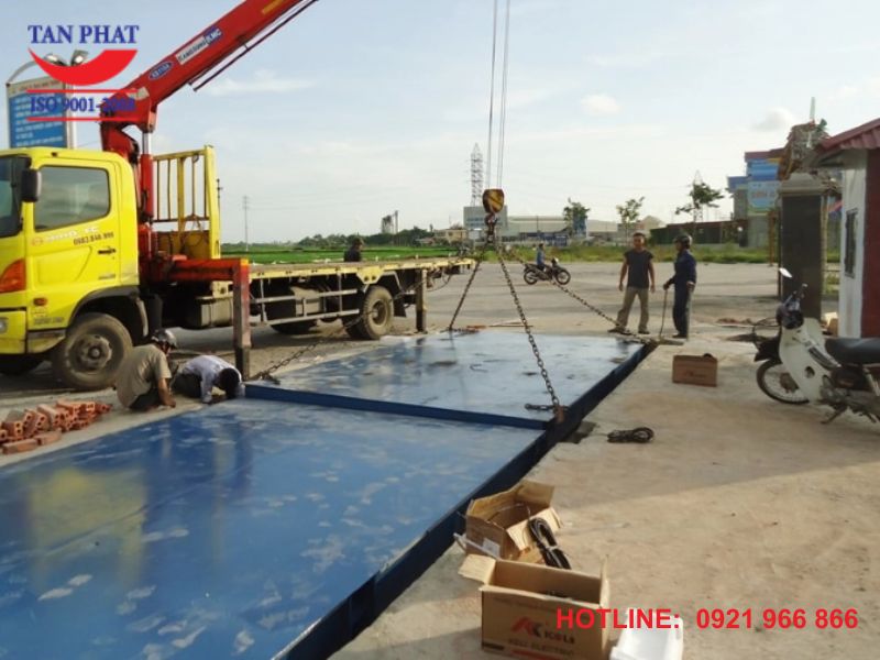 Tân Phát thực hiện lắp đặt, bàn giao cân ô tô điện tử tới khách hàng