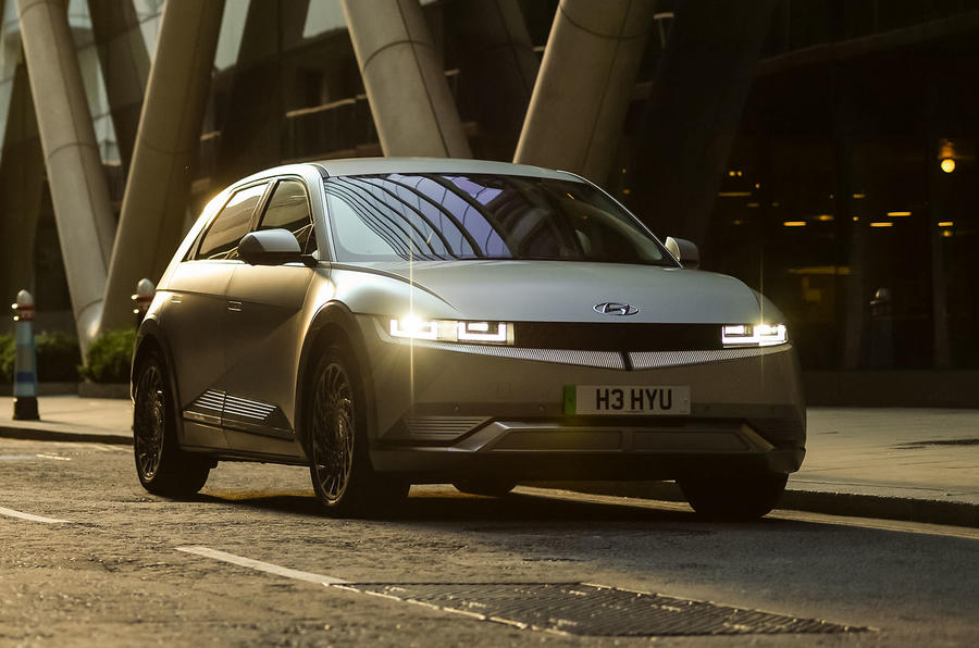 Modern Movement Electric Cars