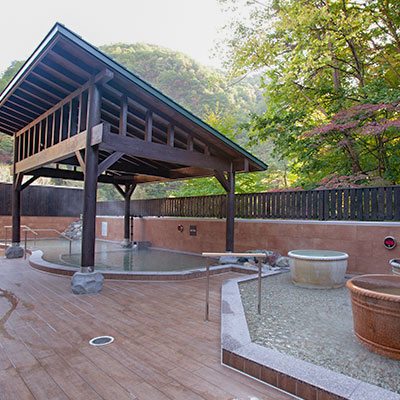2　札幌市　一世紀以上の歴史にいろどられた風光明媚な天然温泉「湯元　小金湯」