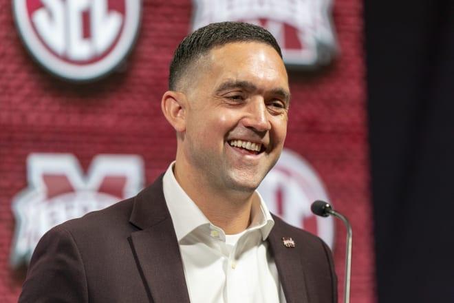 Sam Purcell signs extension through 2026-27 - BulldogBlitz