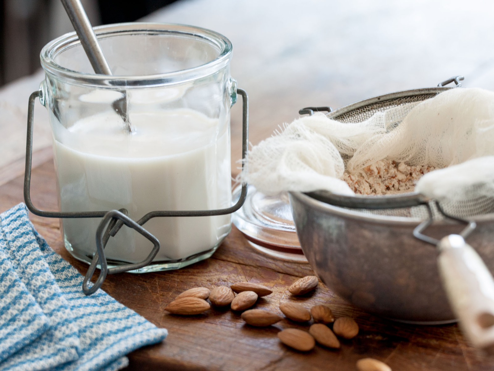 Making milk at home helps you control the quality of the finished product