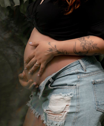 Is it safe to get nipple piercings during pregnancy or breastfeeding?