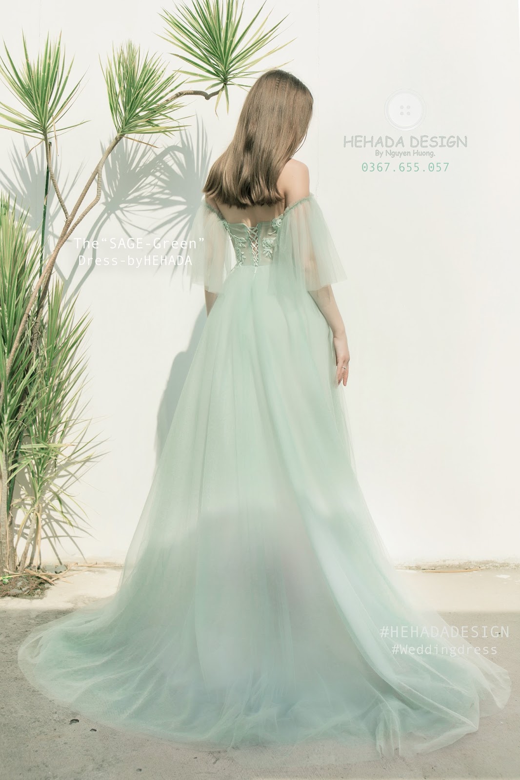 Form phía sau váy Sage Green Dress
