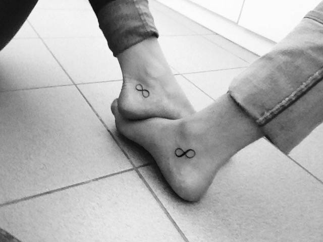21 Hottest Ankle Tattoo Ideas: Simple Designs with Significance to Kickstart 2024!