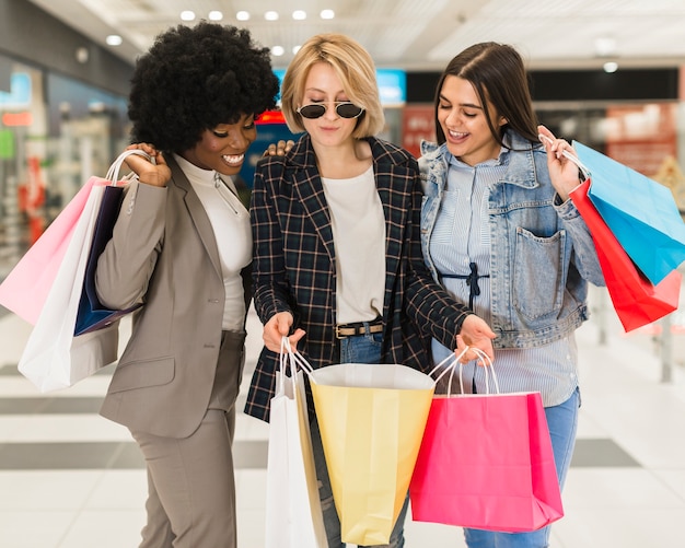 Smart Buys Stylish Shopping