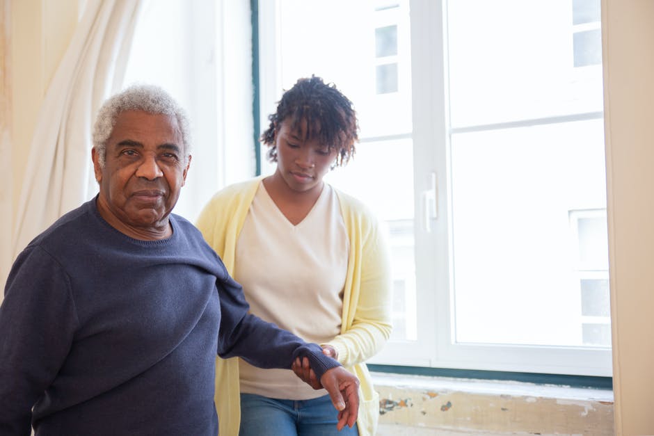 7 Steps to Break into the Healthcare Field as a Phlebotomist