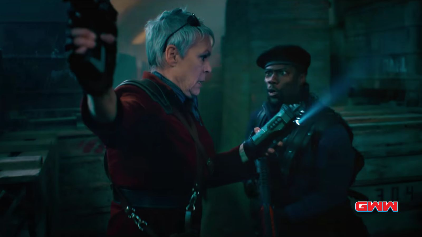 Jamie Lee Curtis as Tannis and Kevin Hart as Roland in Borderlands movie