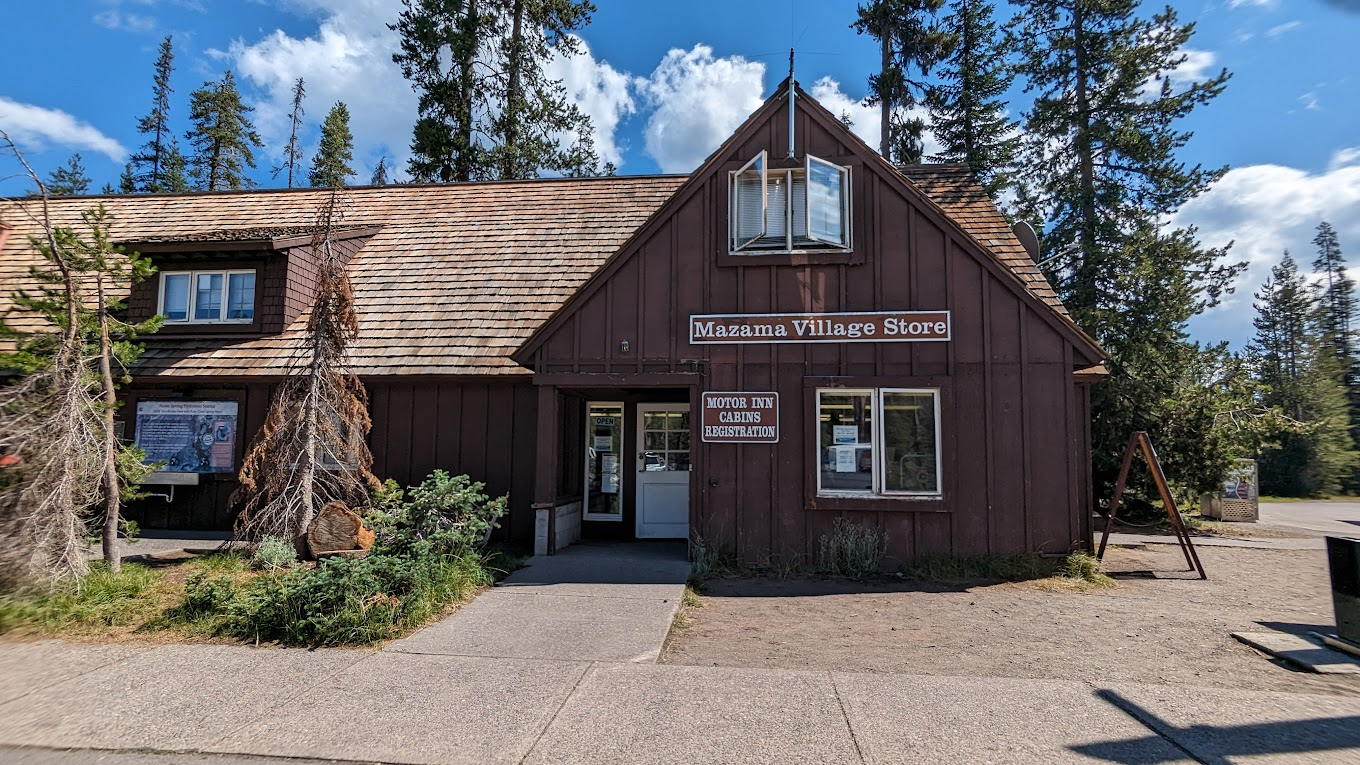 best places to stay at crater lake