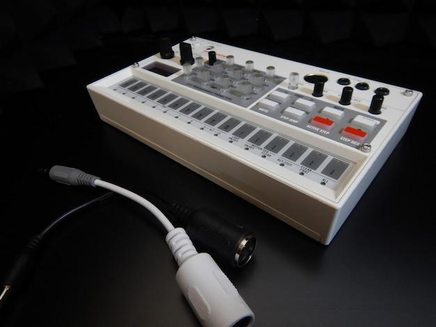 Electronic musical instrument or audio mixer or sound equalizer (analog modular synthesizer)