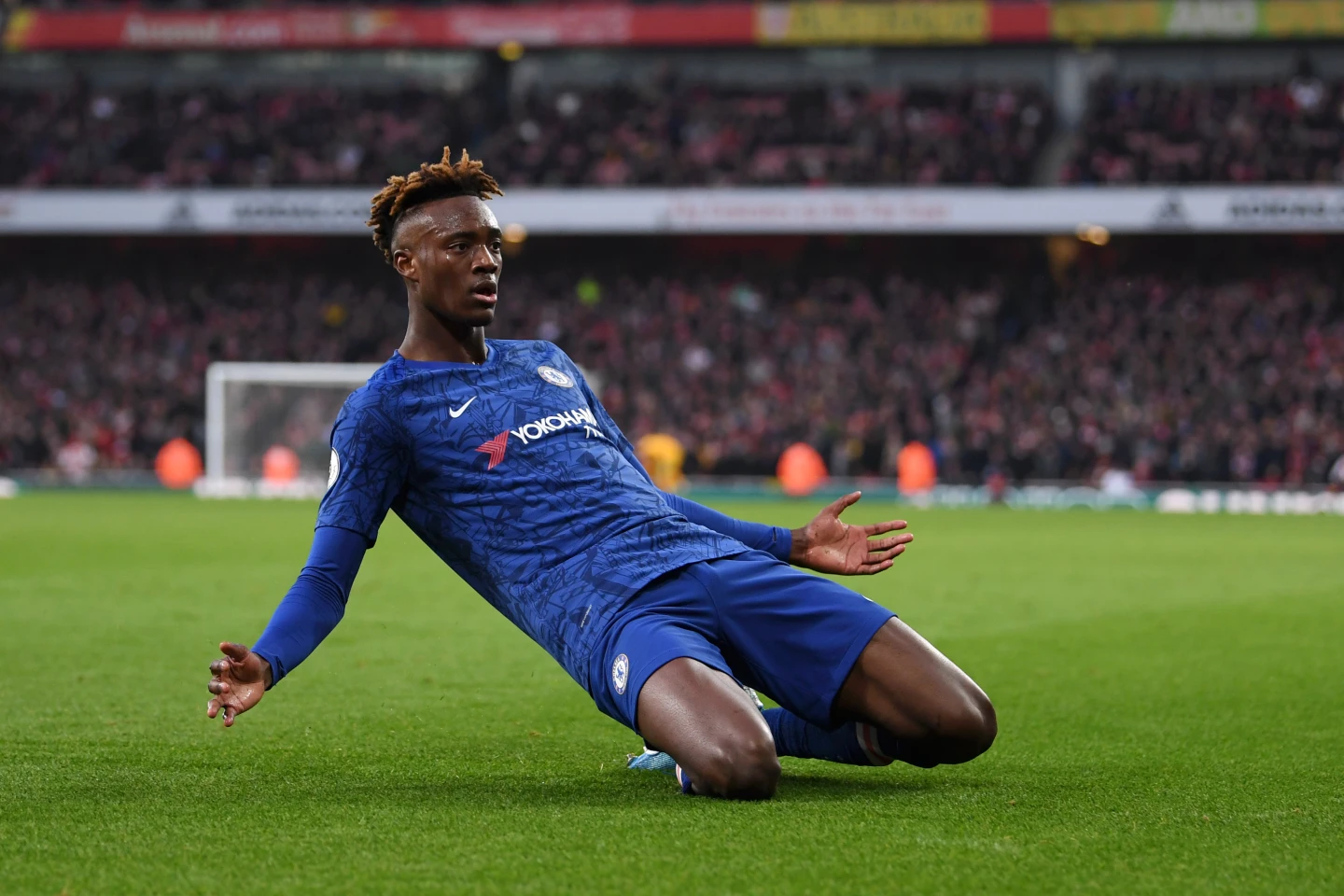 Tammy Abraham: Tiền đạo trẻ triển vọng của bóng đá Anh