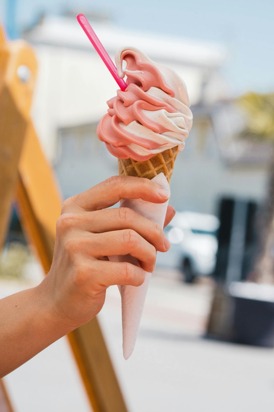 Fake Ice Cream Snapchat Story aesthetic vanilla-strawberry duo