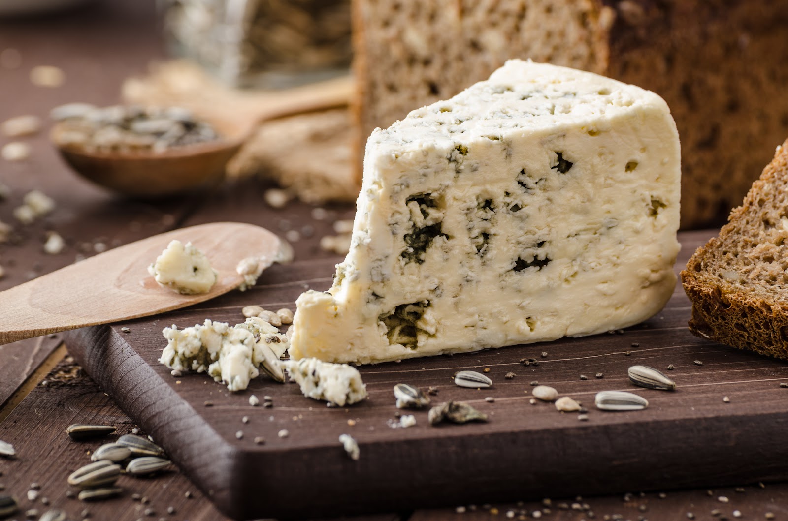世界三大ブルーチーズの１つ「ロックフォール」の特徴をご紹介！