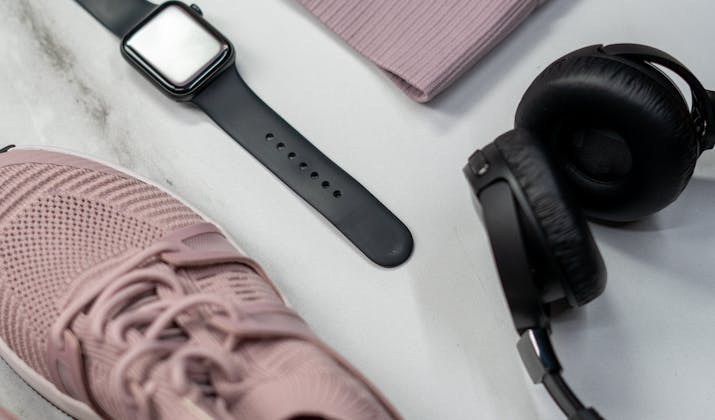 What Is The Apple Watch Walkie Talkie Range? 7