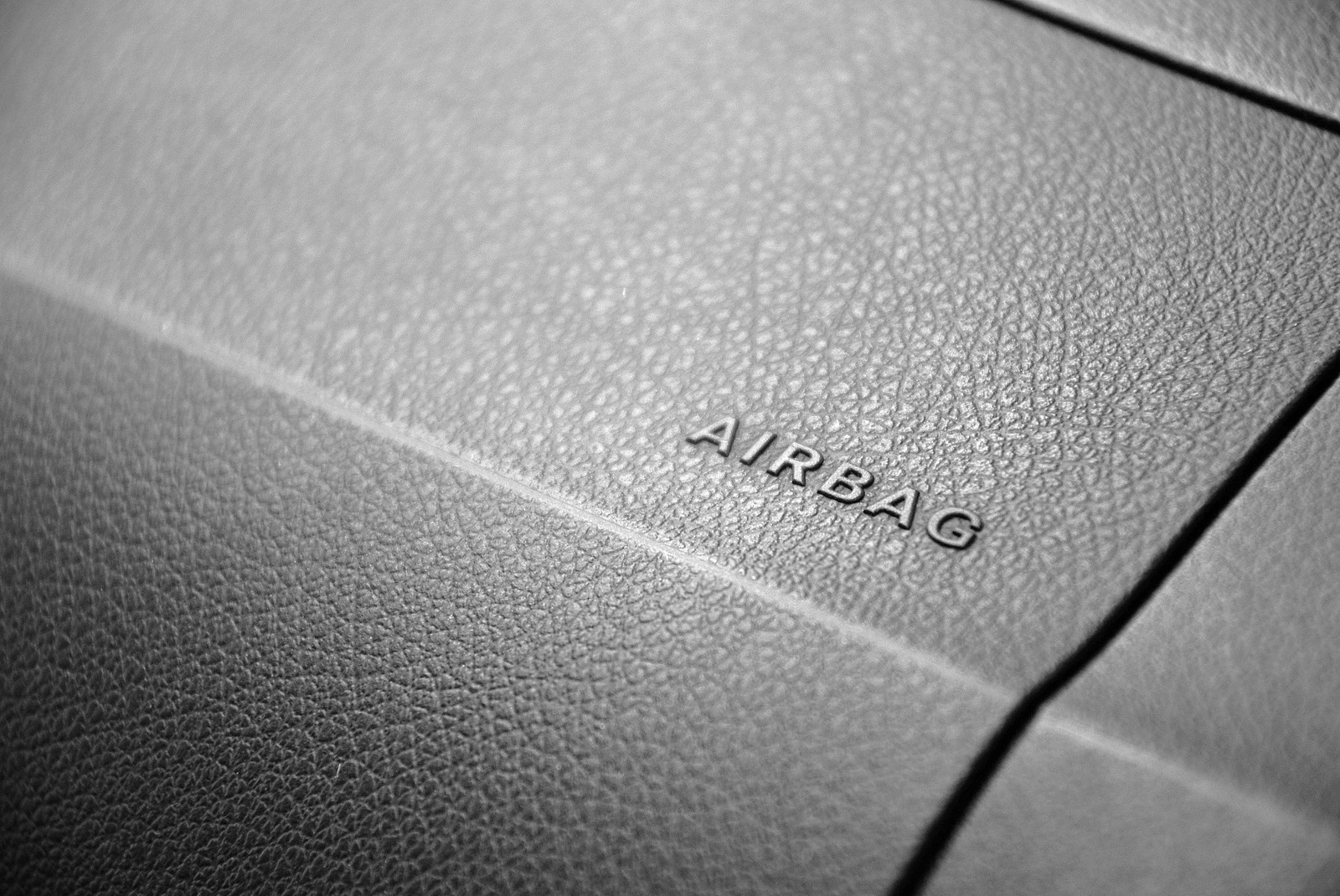 Airbag Replacement With MyAirbags: Ensuring Your Safety on the Road