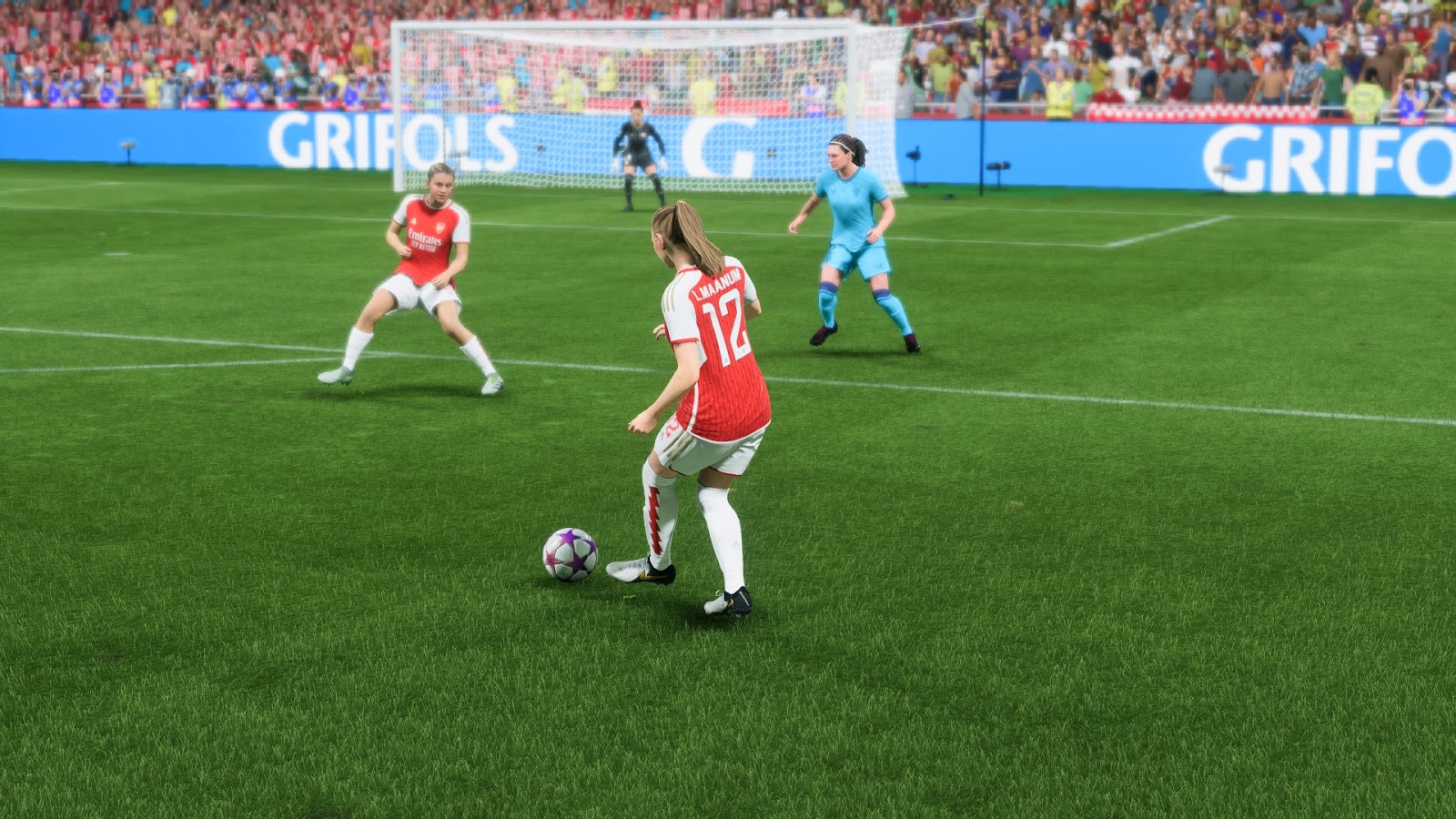 A player getting ready to pull off a flair pass in EA FC 24.