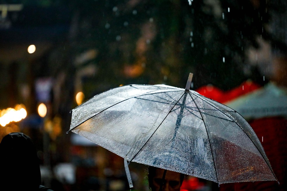 Dia de chuva em Porto Alegre  Foto: Alex Rocha/PMPA