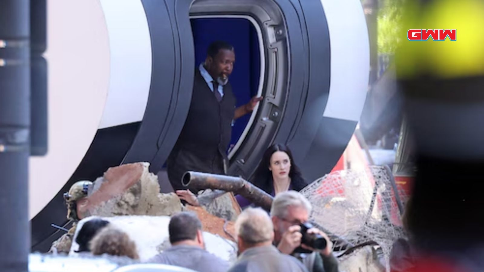 New Superman Leak Set Photos: Wendell Pierce in the new superman film