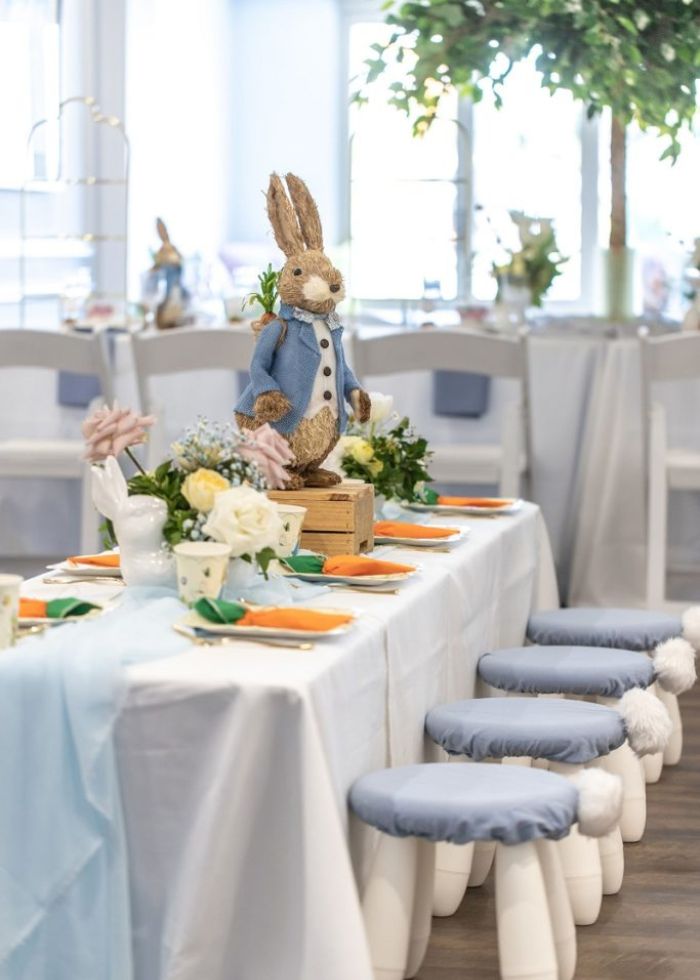 peter rabbit baby shower table