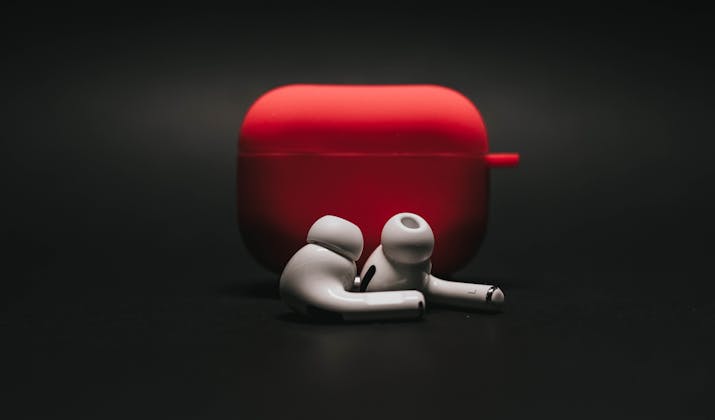 How To Reset Airpods Without Case 1