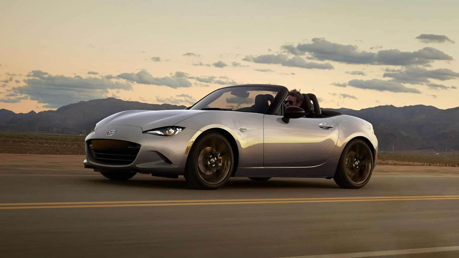 Mazda Just Gave the 2024 MX-5 Miata A Ton Of Useful Updates