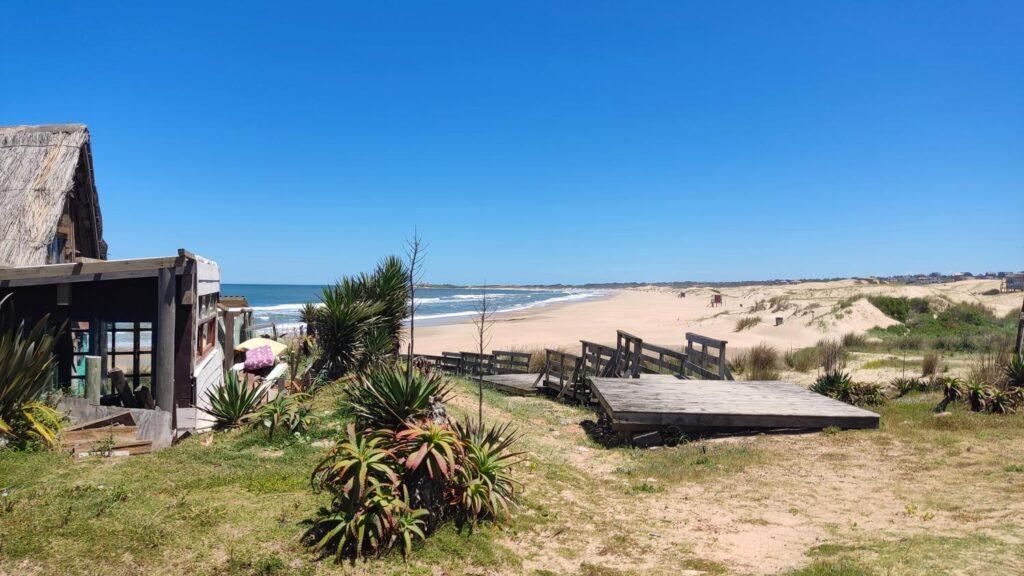 Playa de la viuda in punta del diablo rocha department