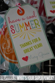 Looking for some classroom DIY ideas that you can create with your Silhouette Cameo?! Head on over to check out these back to school silhouette projects, classroom décor designs and classroom organization ideas! Plus, learn how to cut letters for your bulletin board using any font from your computer and your Cameo!