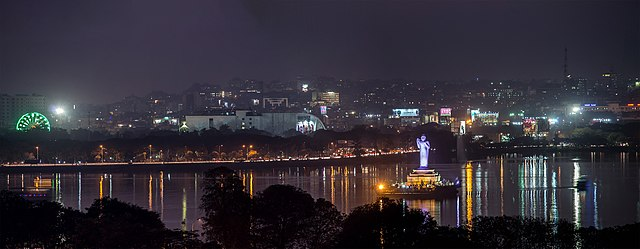 Night view of tank bund