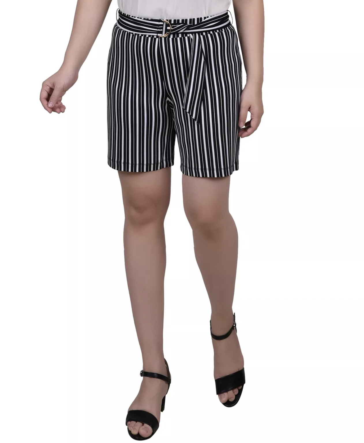 NY COLLECTION Petite - Short en tricot avec ceinture à anneaux